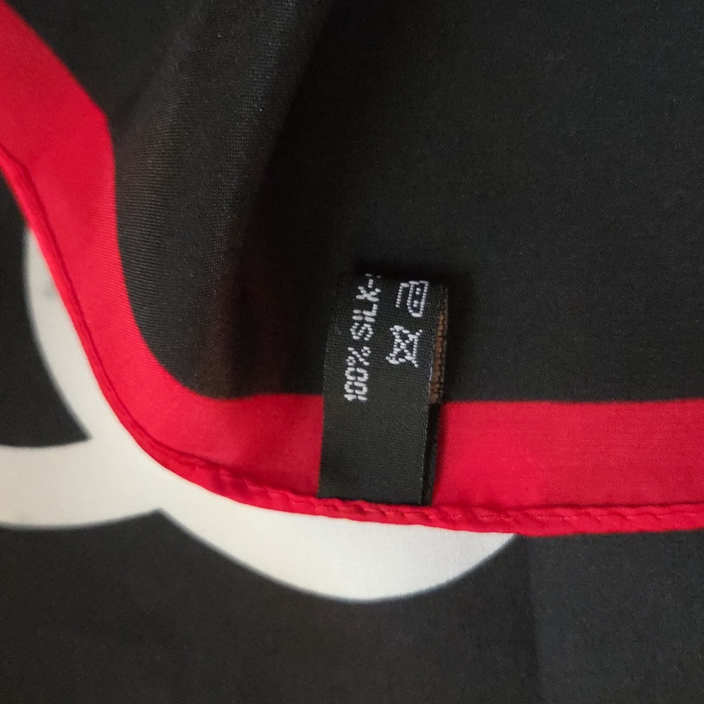CHANEL Black, White, and‎ Red 100% Silk Scarf - Picture 5 of 7